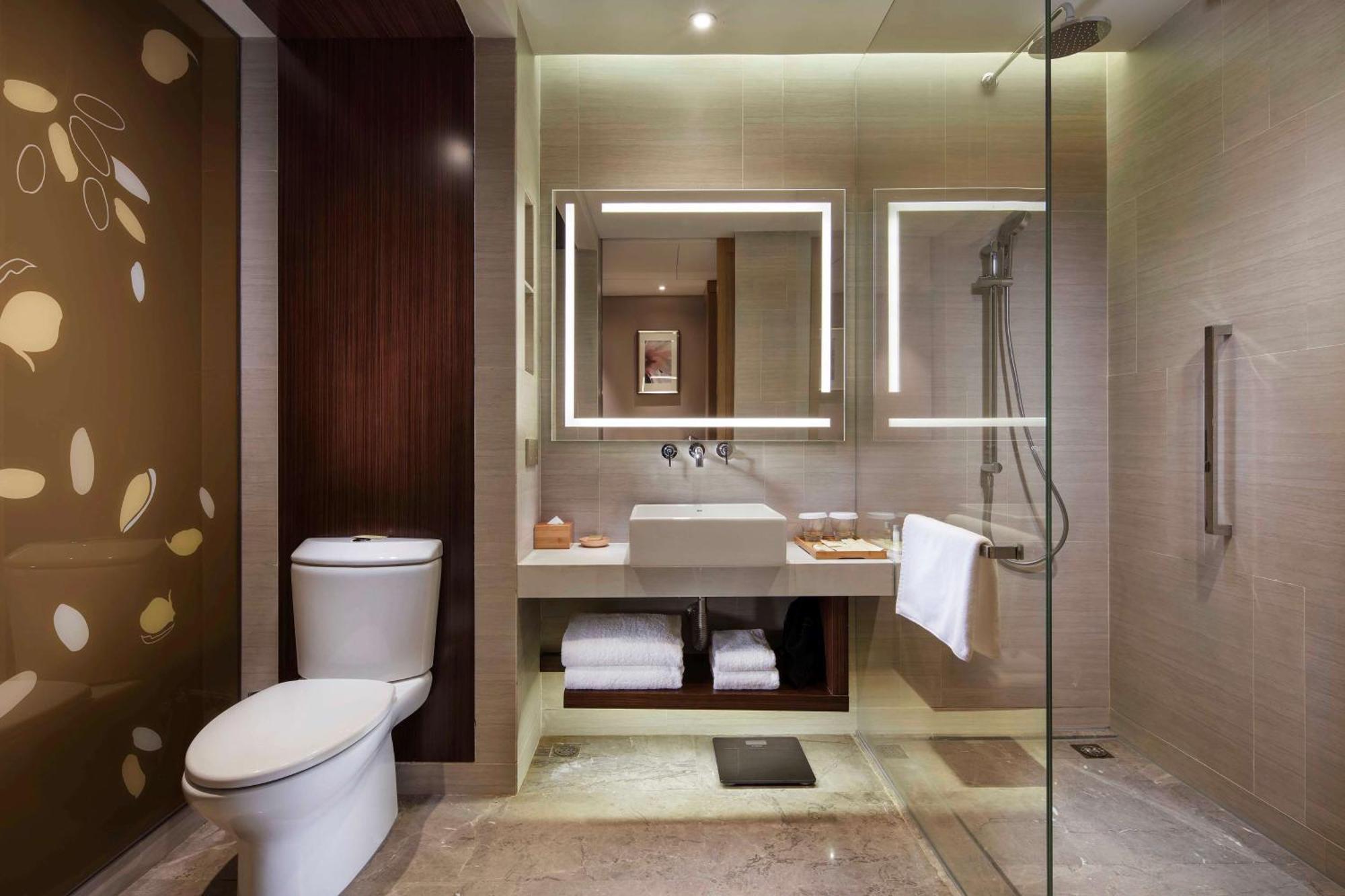 Hilton Garden Inn Shiyan Shiyan  Exterior photo