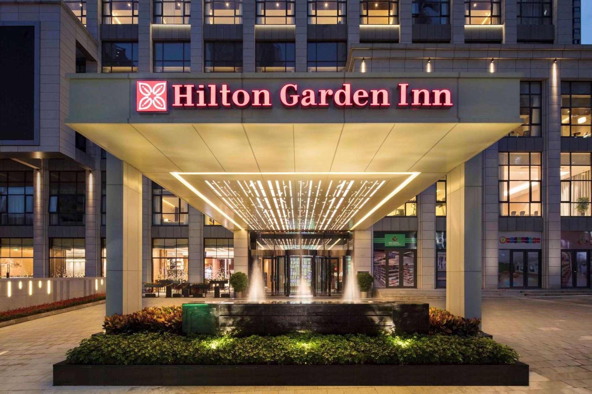 Hilton Garden Inn Shiyan Shiyan  Exterior photo